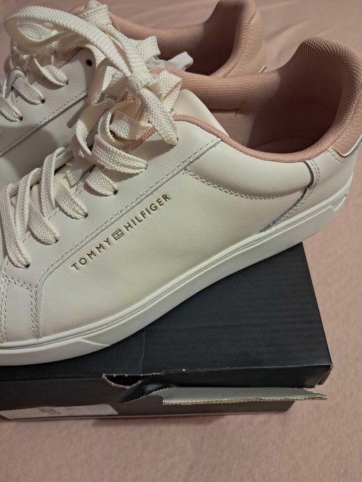 Sneakersy tommy hifigier