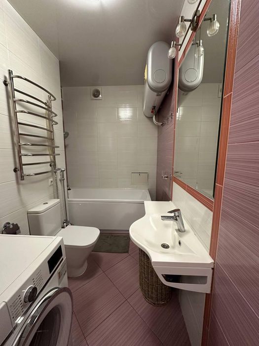 Продам 3-к квартиру з ремонтом, 100 кв.м, на Черемхах (3-247-325)