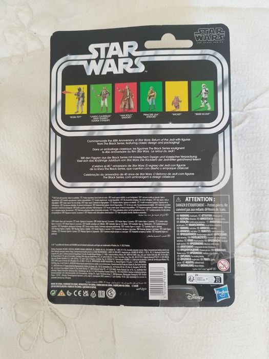 Figura comemorativa de 12 cm da Princesa Leia de Star Wars.