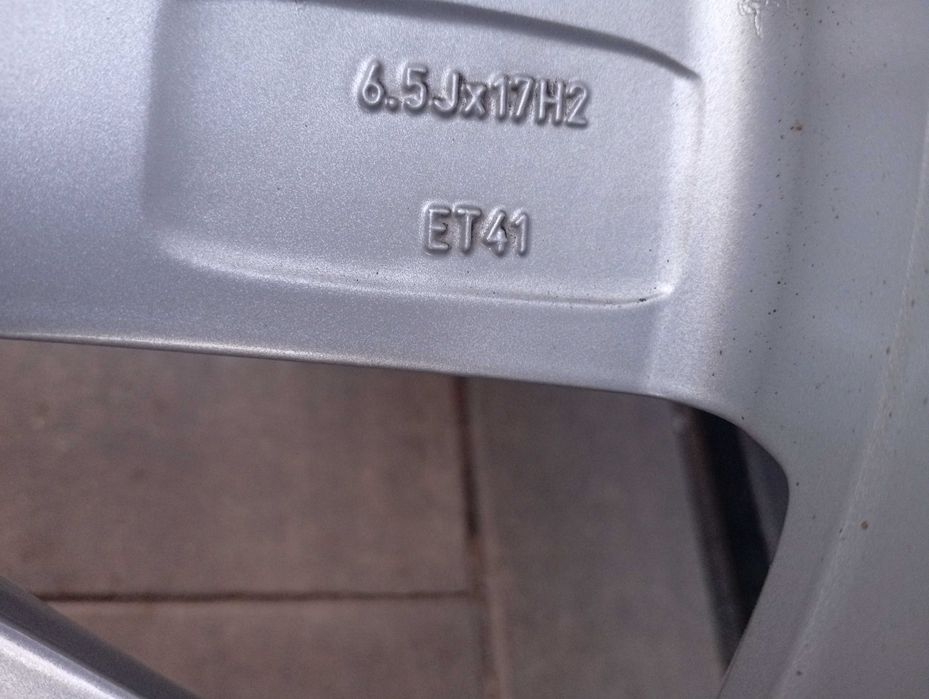 Aluminiowe 17" Koła zimowe VW Passat B8