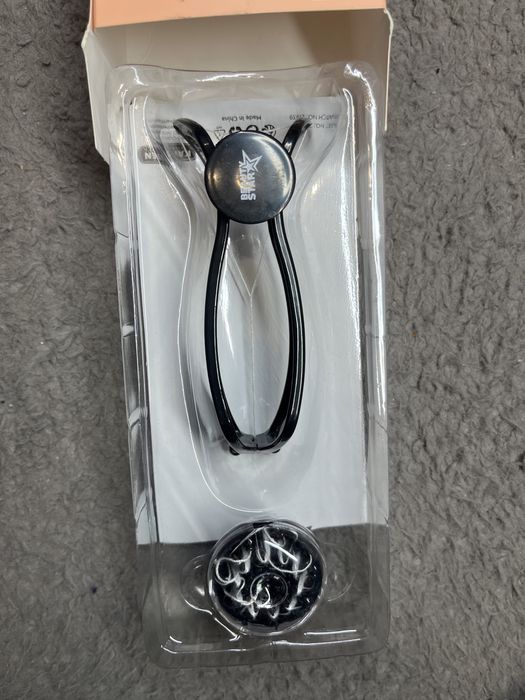 Depilator nitkowy