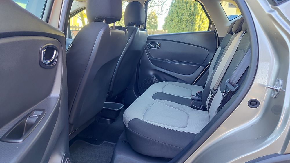 Renault Captur przebieg 73 tys, wersja LIMITED
