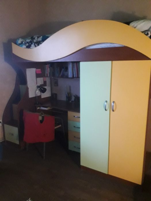 Детская кровать/шкаф/комод