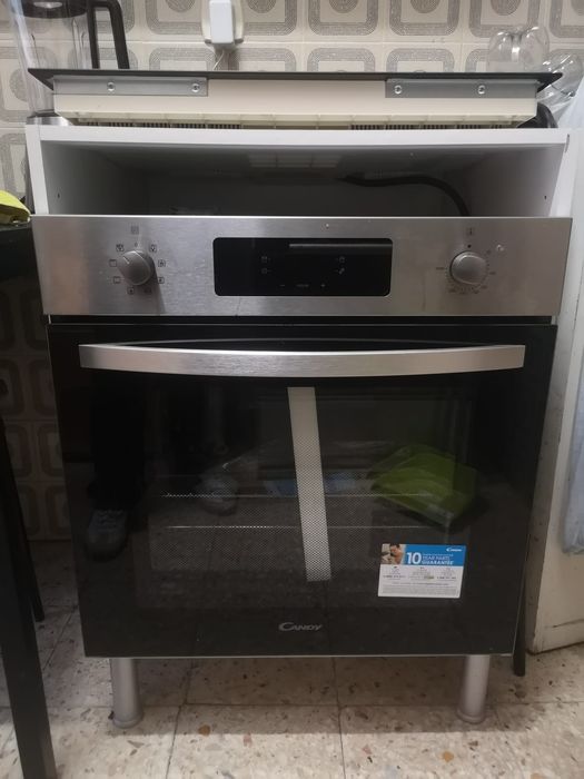 Conjunto forno e placa vitrocerâmica CANDY a Estrear C/ Garantia