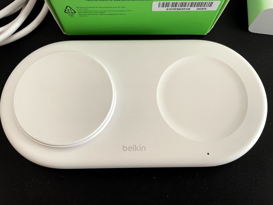 Belkin BoostCharge Pro 2-in-1 Carregador Wireless