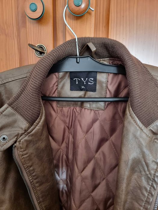 Casaco castanho TYS, tamanho XL