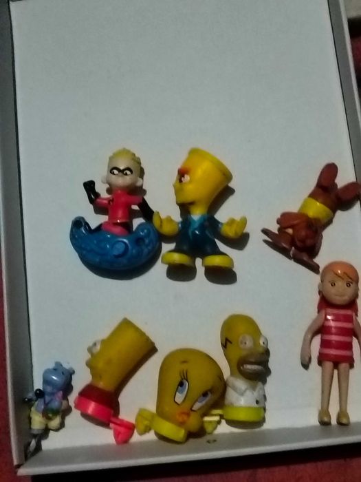 Brindes McDonald's entre outras coleções papin
