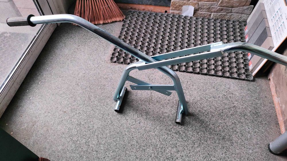 Chwytak do Krawężników obrzeży narzędzia brukarskie kostka brukowa