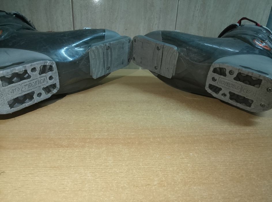 Buty narciarskie męskie TECNICA rozmiar 42,5 27,5 cm