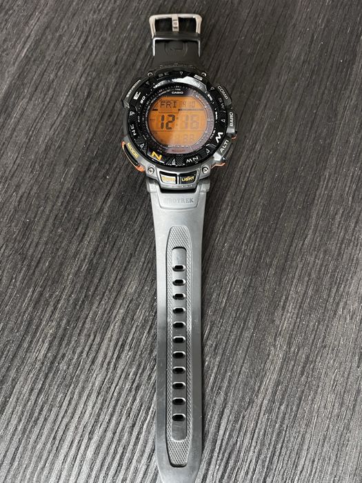 Casio PROTREK  годинник