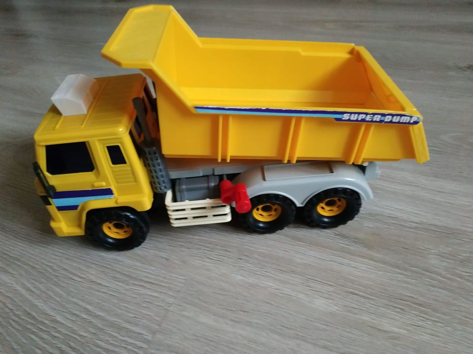 auto wywrotka pojazd