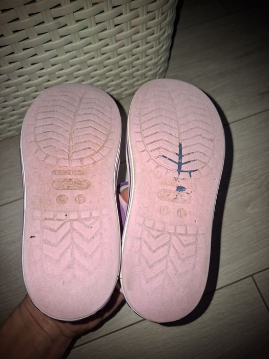 Босоніжки Crocs р.28