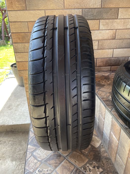 Літо GLOB-GUM 205/55R16