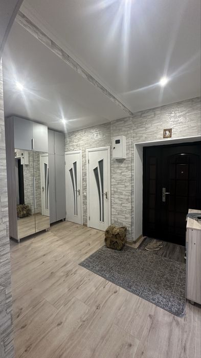 Продаж 3-х кімнатої квартири з автономним опаленням , центр