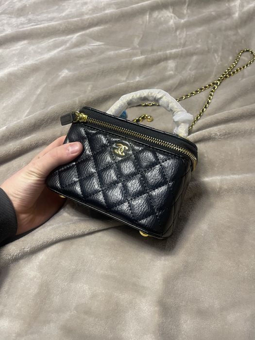 Купити сумку клатч Chanel, шкіряна сумка Chanel Vanity Case, жіноча су