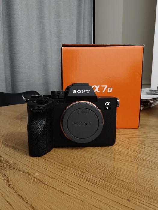 Sony A7IV (como nova com Garantia)