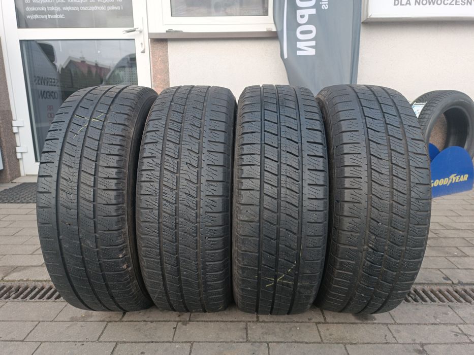 215/60R17C Goodyear Cargo Vector 2