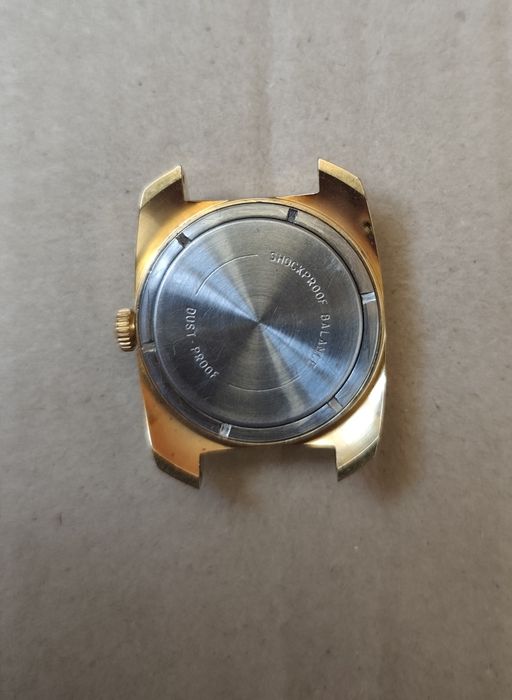 Восток,часи восток