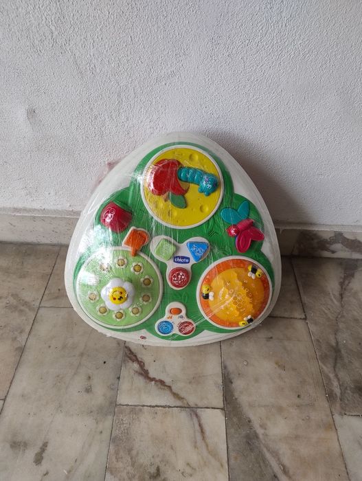 Andarilho/ Ginásio cresce e caminha chicco