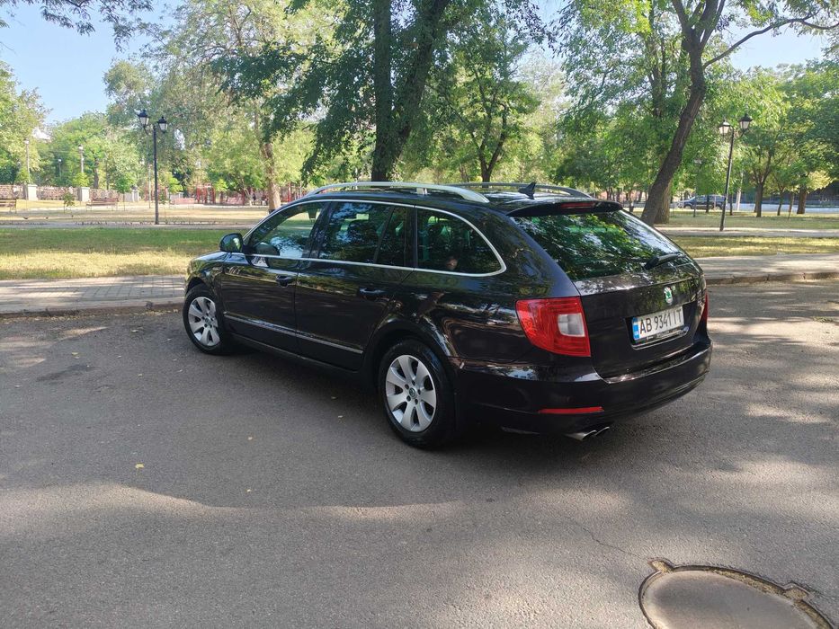 продаю  skoda superb в максимальній комплектації