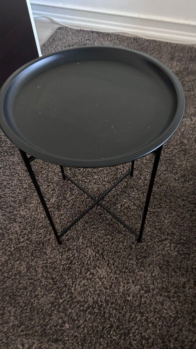 Mesa de jantar , mesa de centro e candeeiro de pé