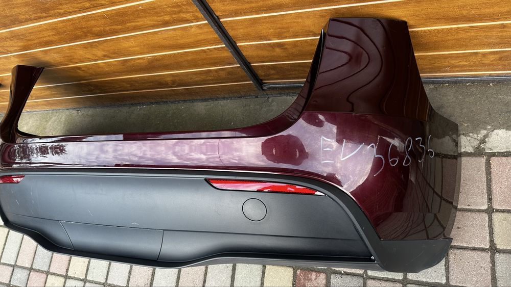 Бампер задній tesla model y 2023-2026