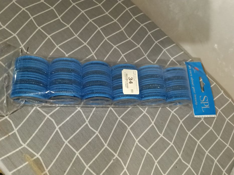 Дарую різні жіночі речі