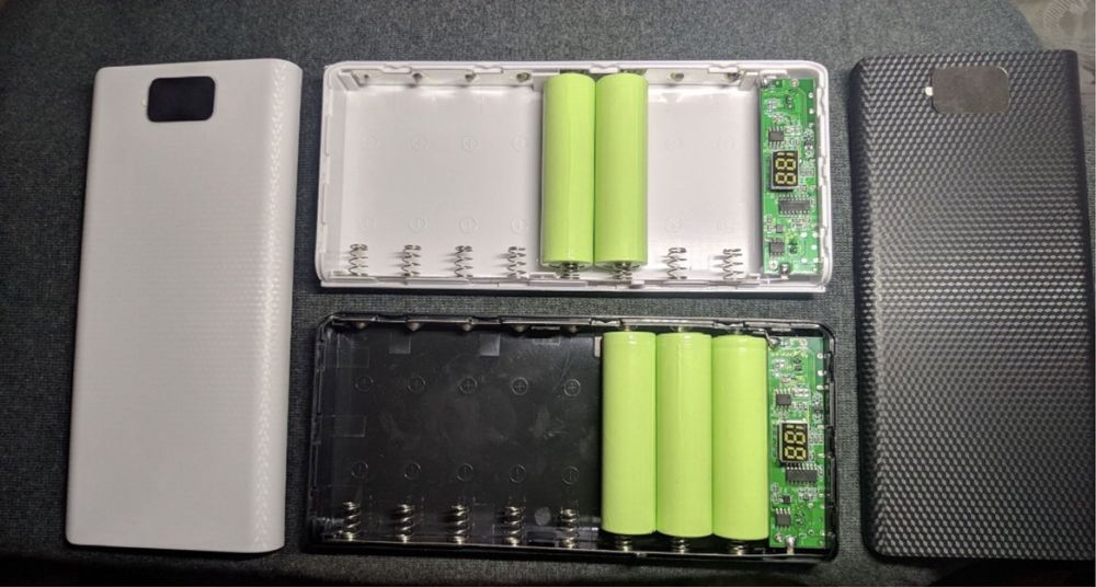 Корпус ПОВЕРБАНК с дисплеем 8°18650