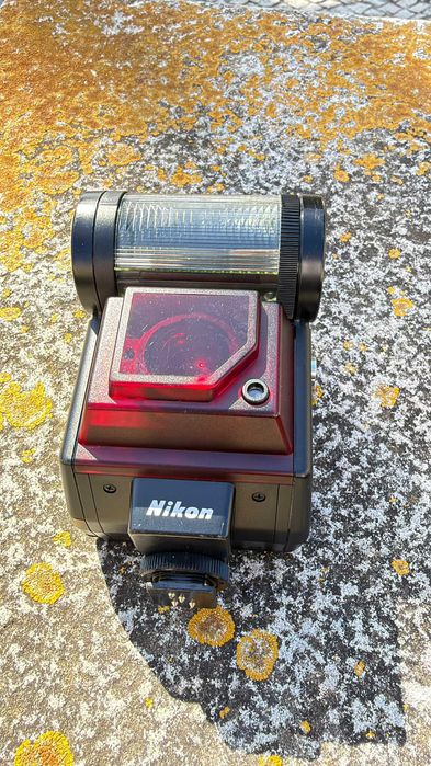 máquina fotográfica Nikon