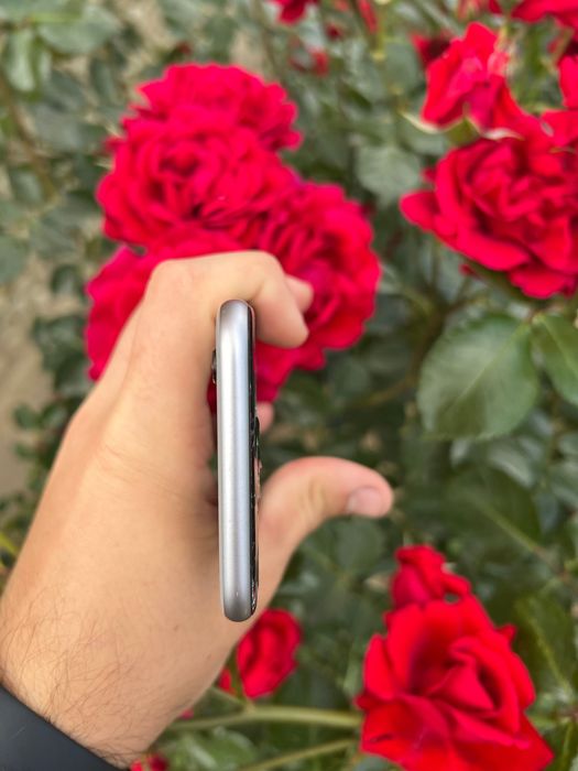 Продам або обміняю iPhone 6s 32gb Space Gray.