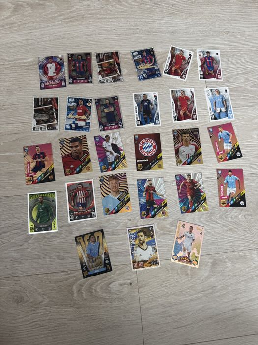 футбольні карти match attax і adrenalyn panini
