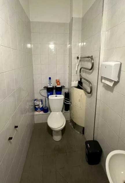 Оренда обладнаною кухні, вул. Урлівська, 46 м2.