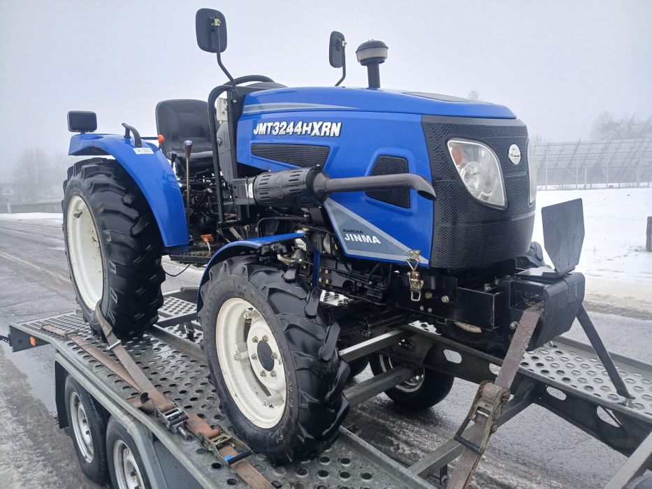 Трактор Джинма 244 .
