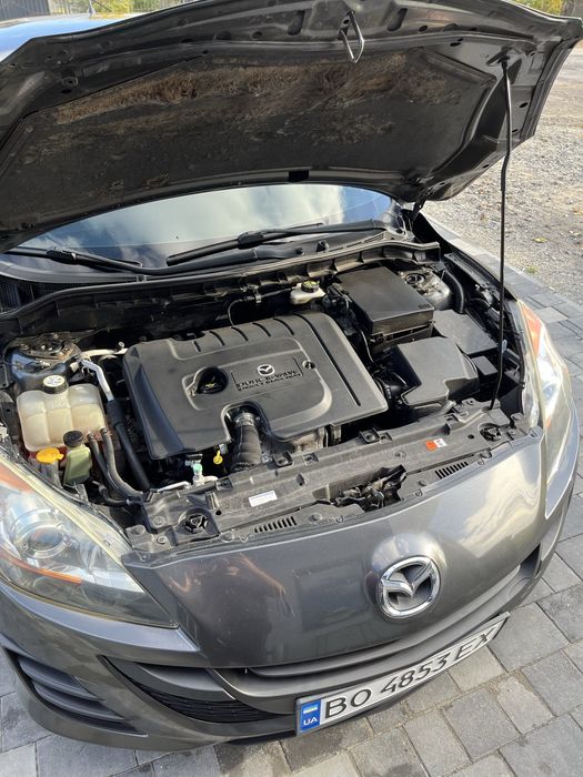 MAZDA 3  1.6дизель