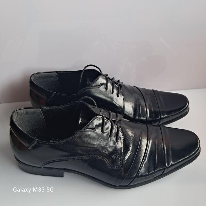 Sprzedam buty męskie  R40