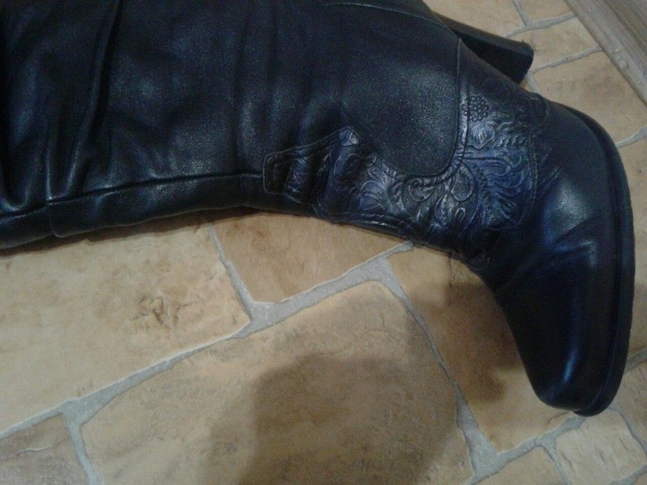 Сапожки зимние             .