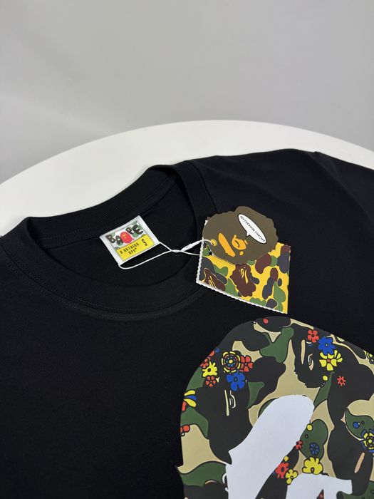 Футболка Bape militaru бейп класична біла та чорна в усіх розмірах є у наявності S M LXL XXL