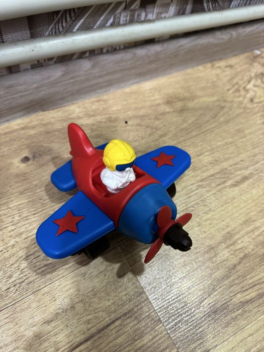 Продам іграшку самальотик