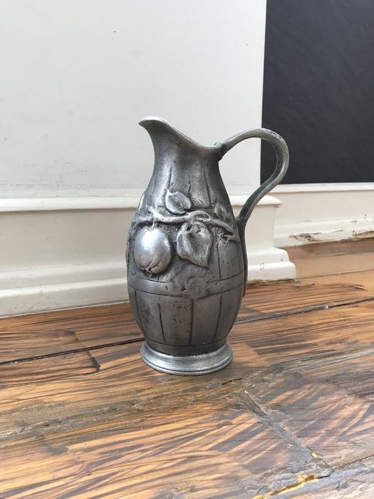 Jarro em estanho - vintage anos 70