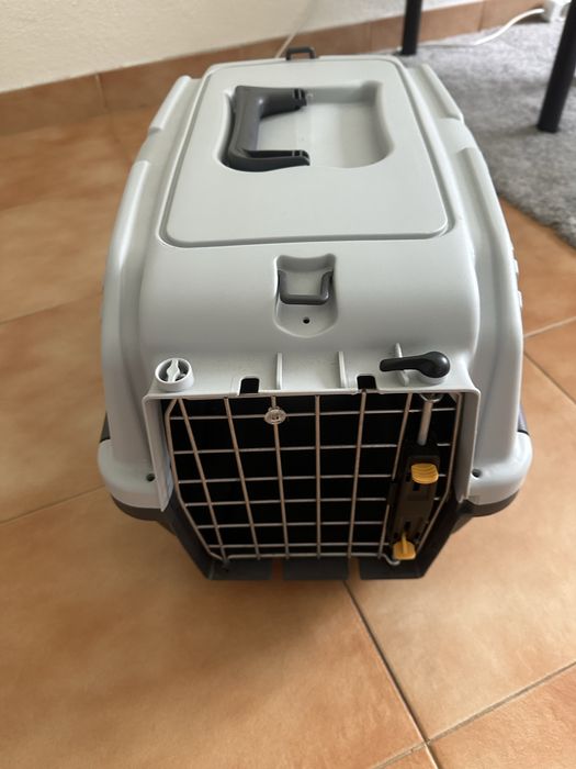 Caixa de transporte de gato