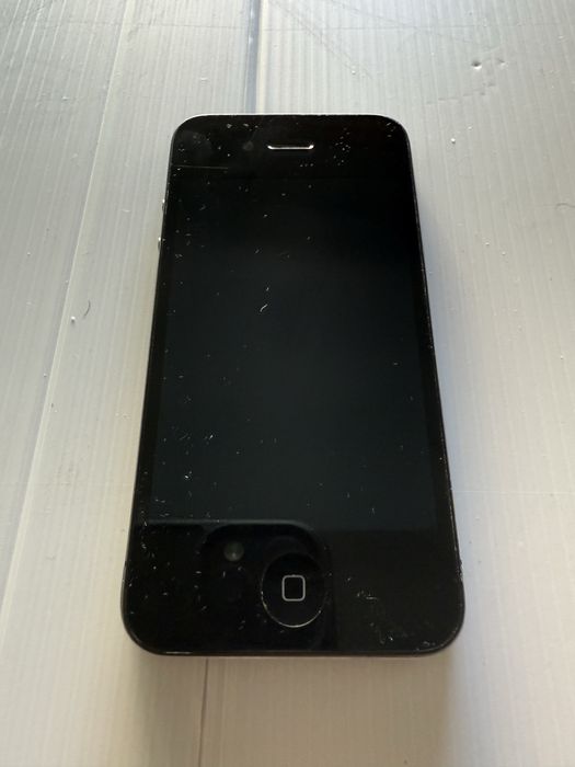 Apple iPhone 4s  - 16 GB