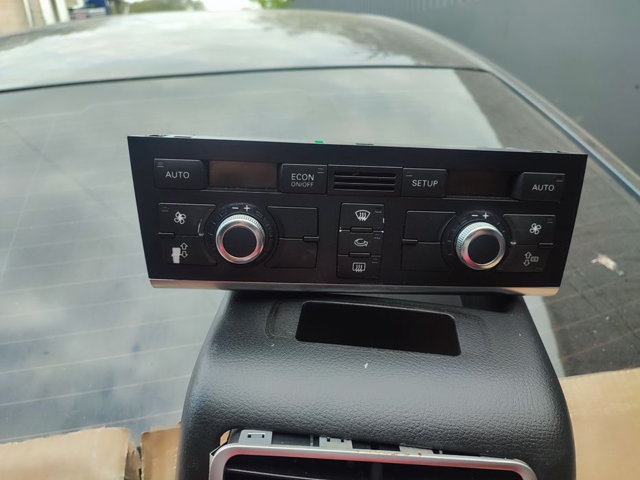 Блок управления климатом на Ауди А6 Ц6 Audi A6 C6