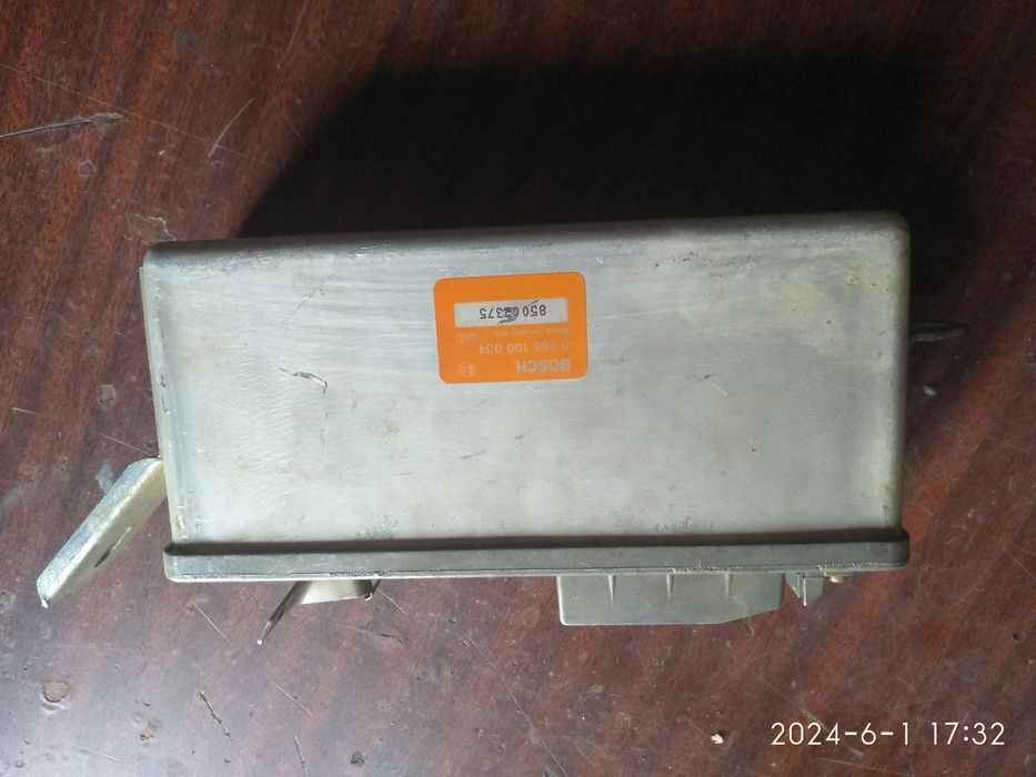 Блок управления  alfa Romeo 164