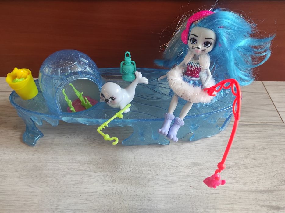 Lalka enchantimals zimowa foczka
