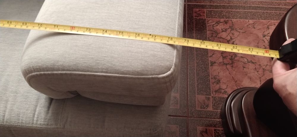 Sofá em tecido cinza