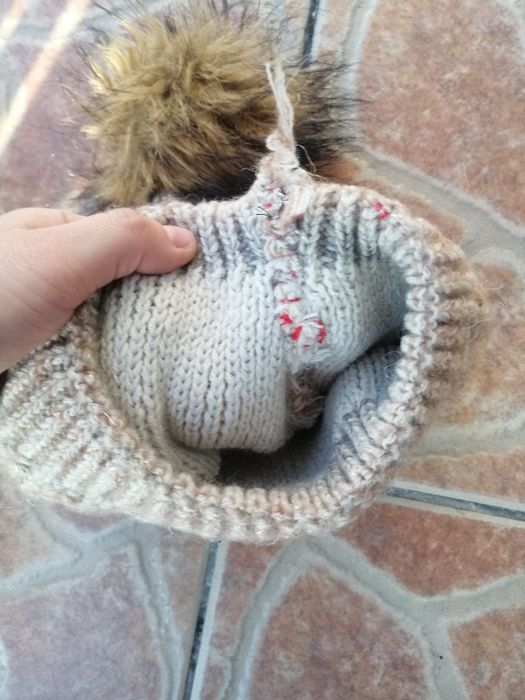 Szal i czapka brąz komplet