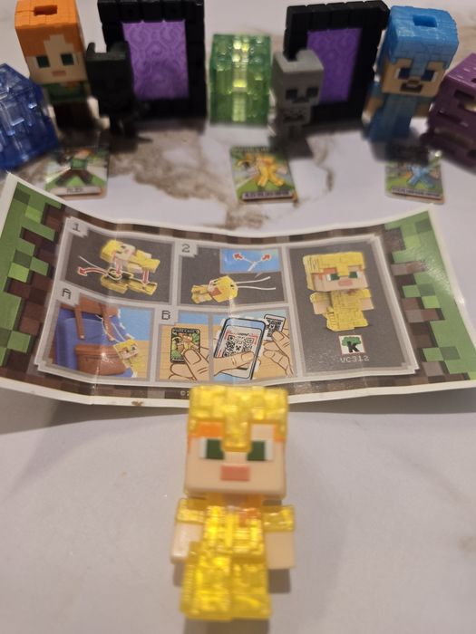 ZŁOTY ALEX – Unikatowa figurka Minecraft + KOLEKCJA GRATIS!