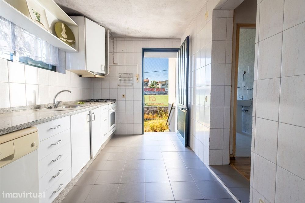 Moradia T3 em Vila das Aves, Santo Tirso