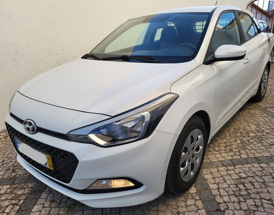 Hyundai i20 II 1.1 CRDi 75cv Van IVA dedutível