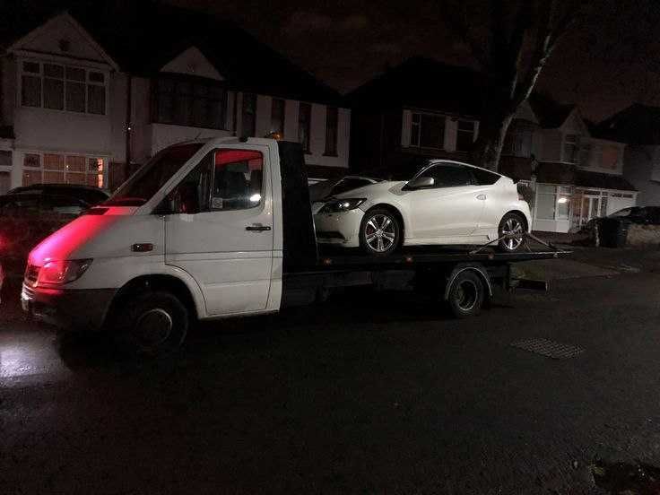 Услуги эвакуатора с манипулятором Недорого. Послуги евакуатора Київ